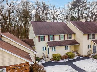 12 Oldefield Farms #12, Enfield, CT 06082