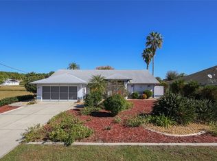 22 Mariner Ln, Rotonda West, FL 33947