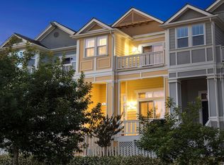 22 Ranch Dr, Novato, CA 94945