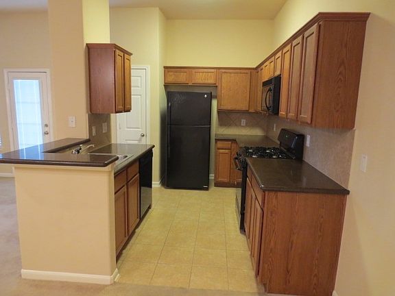 3rd image of 2323 Bermuda Shores Dr