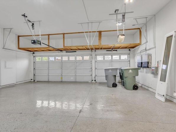 7021 Pembroke Way, Rocklin, CA 95677
