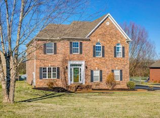 1432 Oak Leaf Dr, Columbia, TN 38401