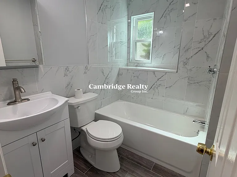 308 Summer St #1-R — Photo 17