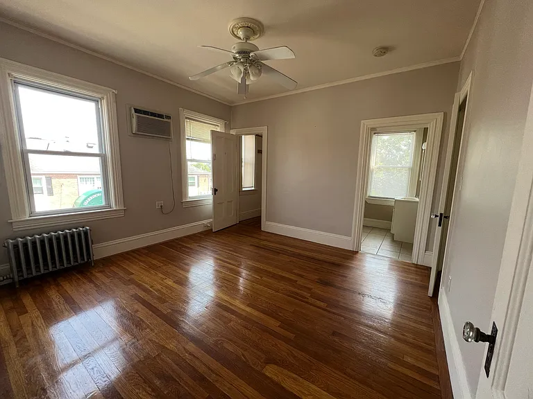 119 E Manning St #2 — Photo 2