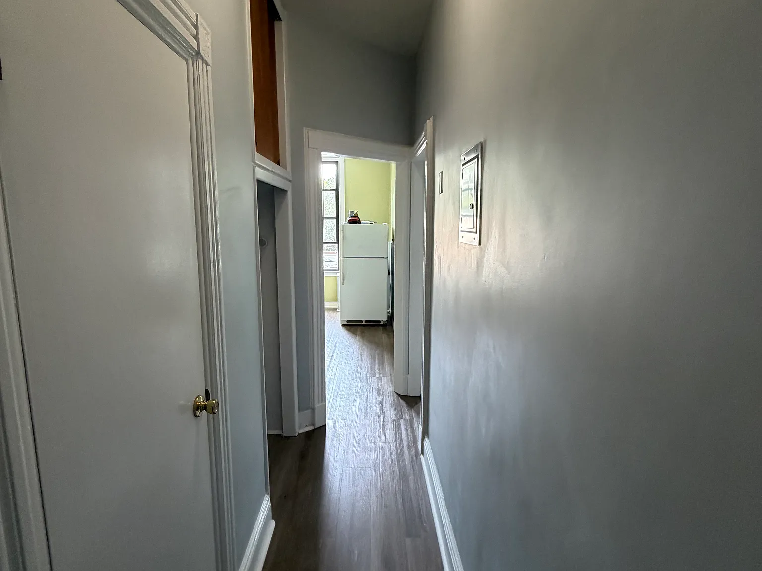 2 bed, 1000 sqft, $3,000 — Photo 2