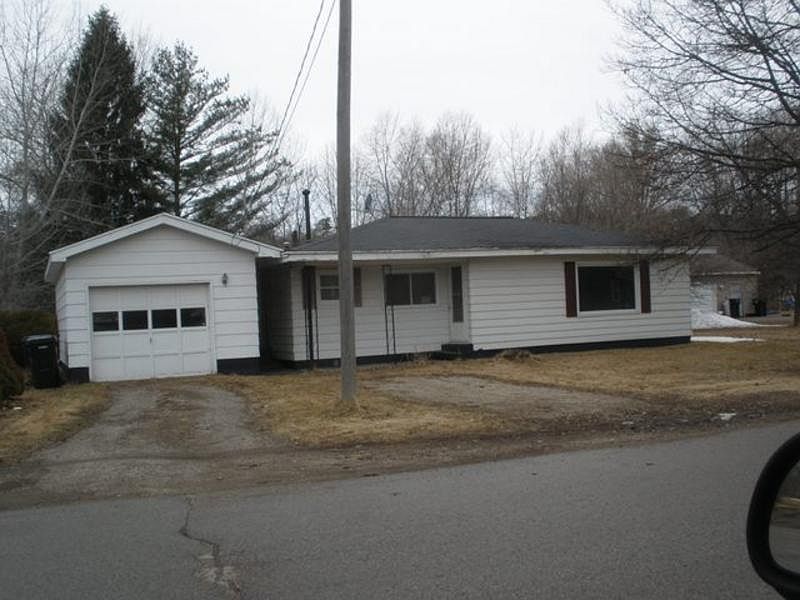 1st image of 610 N 15th St