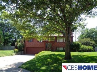 7583 Polk St, Ralston, NE 68127