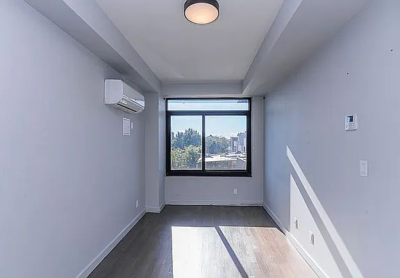 5th image of 594 Bushwick Ave APT 515
