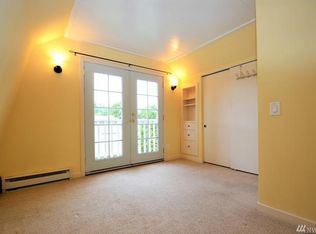 15509 8th Ave SW #B, Burien, WA 98166