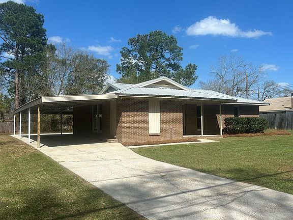 2nd image of 1447 Coe Dairy Rd