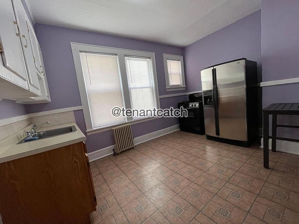 1st image of 64 Tiffany Blvd #1