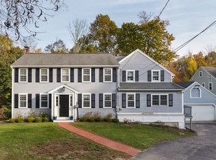 74 Elm St, Hingham, MA 02043
