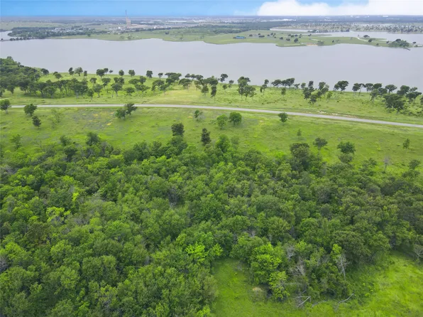 62 & Bg #20, Corsicana, TX 75109