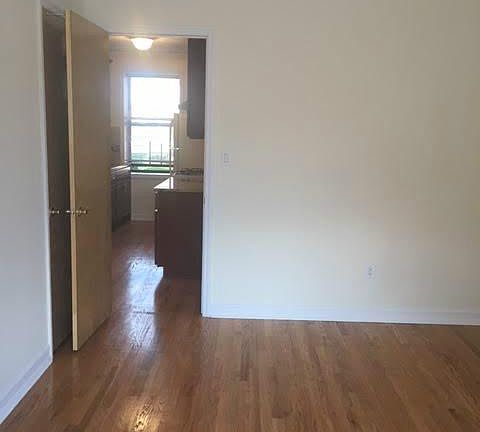 5th image of 3620 Bowne St APT 5G