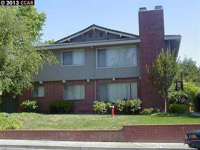 1st image of 2135 Ascot Dr APT 30