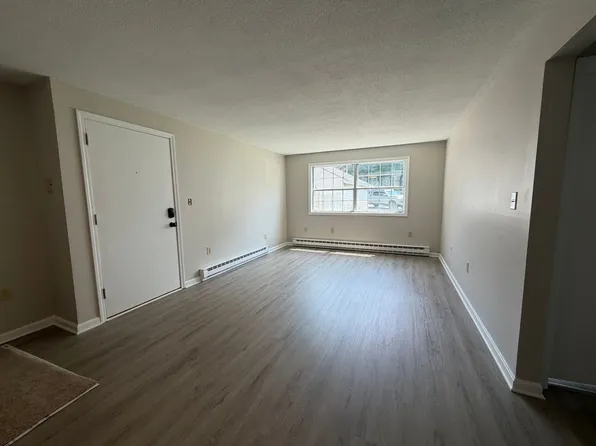 104.5 Washington St Unit 1, Ayer, MA 01432