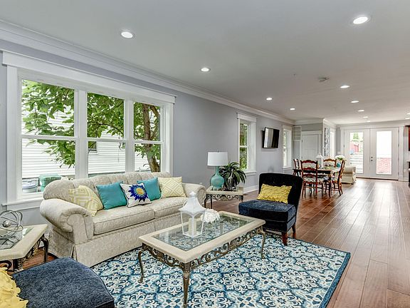 Open floor plan, engeen