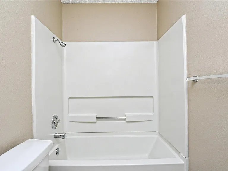 15009 Big Falls Dr — Photo 19