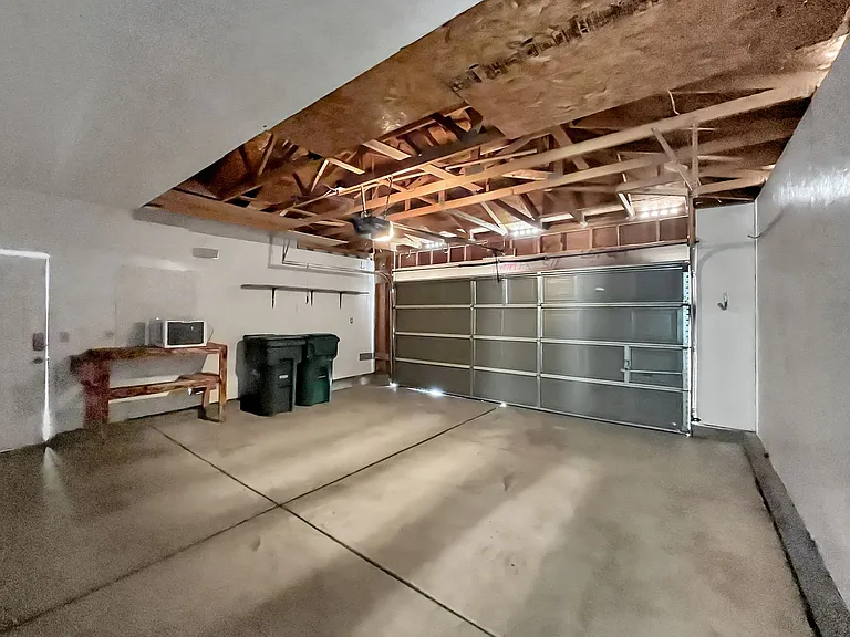 10025 Shooting Star Ct — Photo 21