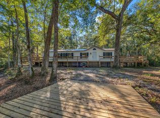 19 Twin Lakes Dr, Crawfordville, FL 32327