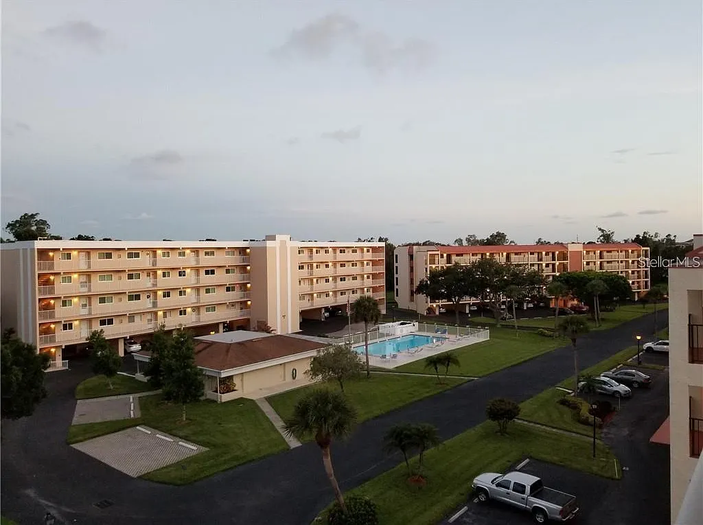 2 bed, 2.0 bath, 1125 sqft, $2,100 — Photo 1