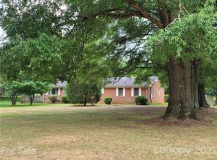 2711 Doster Rd, Monroe, NC 28112