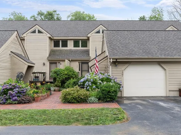 137 Pine Glen Dr #137, East Greenwich, RI 02818