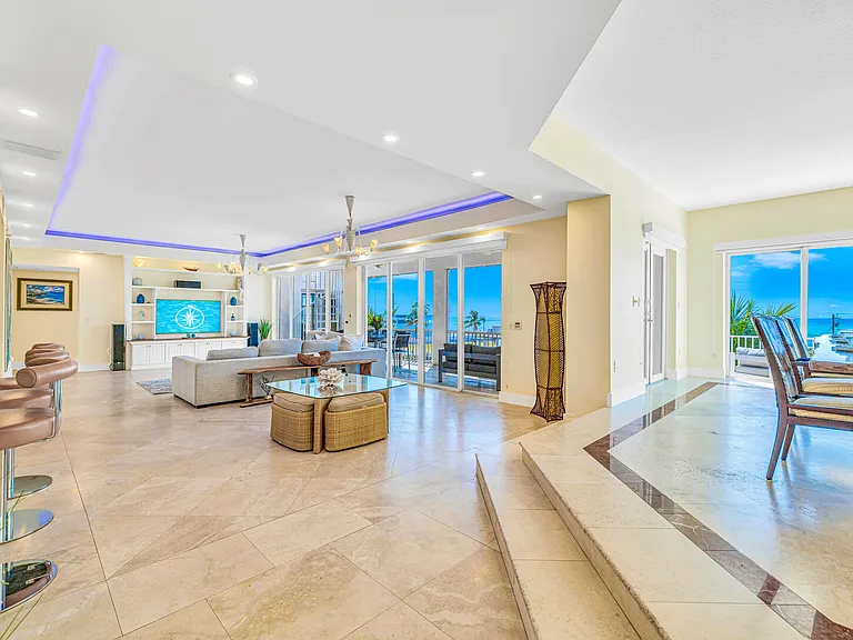 Gulfview Dr — Photo 9