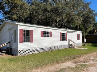 38027 Meyer Ave, Zephyrhills, FL 33541