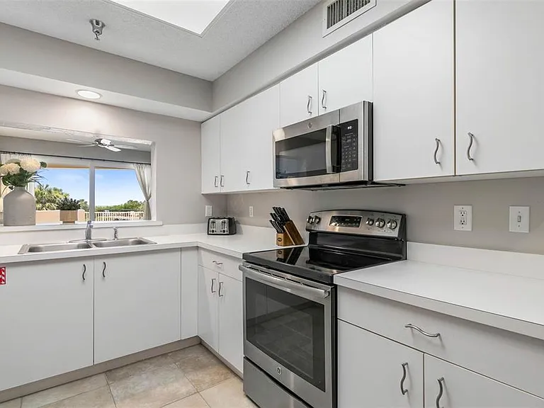 104 Surfview Dr #2105 — Photo 14