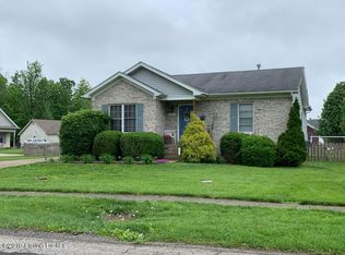 10701 Waycross Ave, Louisville, KY 40229