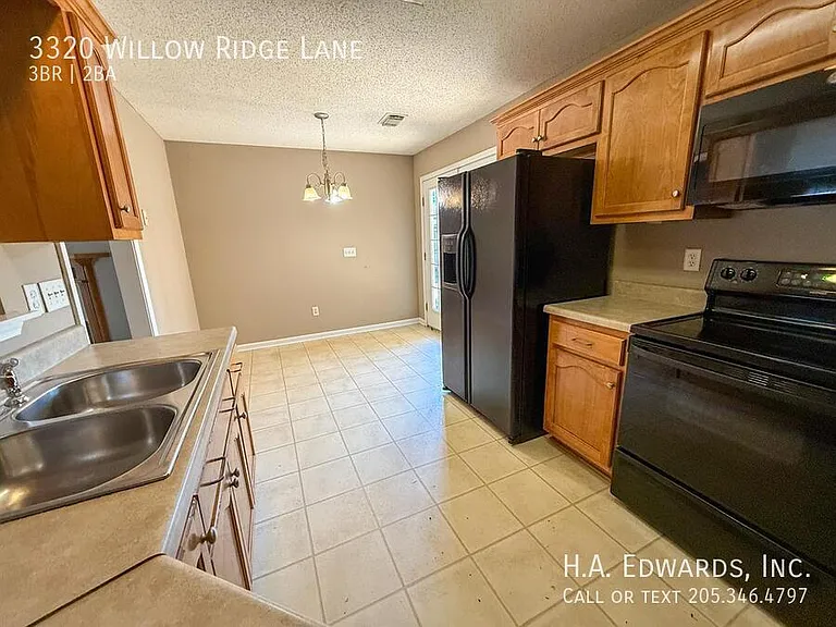 3320 Willow Ridge Ln — Photo 4