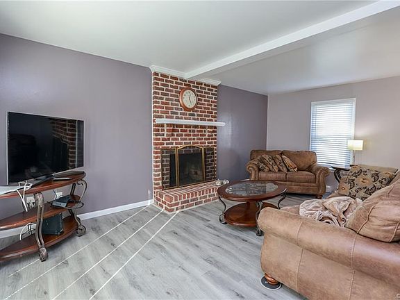 4th image of 6161 Winding Hills Dr