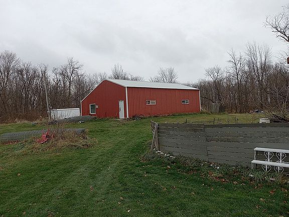 5th image of 14446 Dutch Settlement St