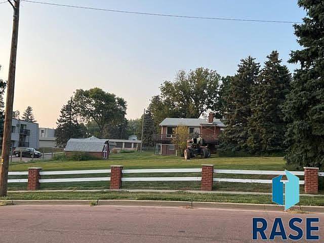2nd image of 1509 S Gary Dr