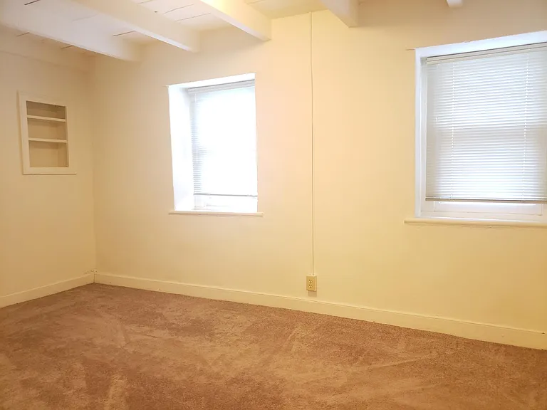 708 Lancaster Pike #B — Photo 17