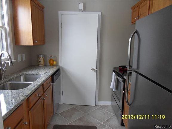 4th image of 45 Bauman Ave