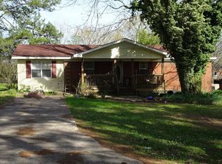 802 Allen Ave, Russellville, AL 35653