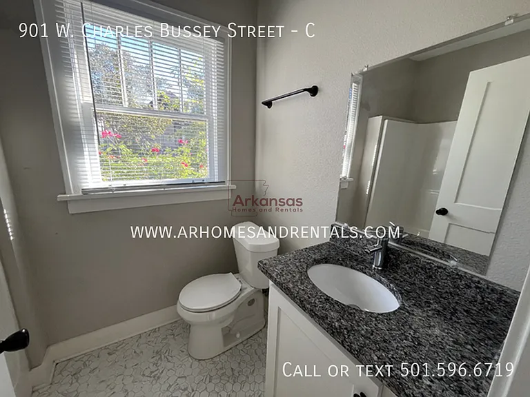 901 W Charles Bussey Ave #C — Photo 6