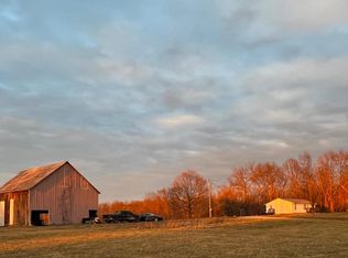 9221 E Tate Ridge Rd, Madison, IN 47250