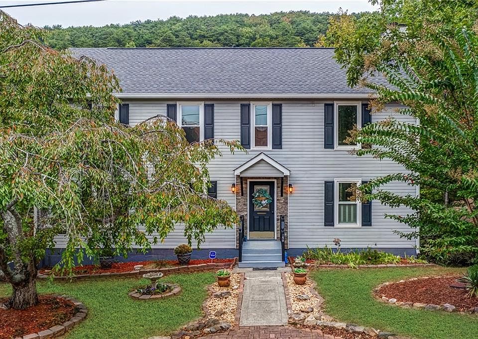 1st image of 154 Indian Oak Dr