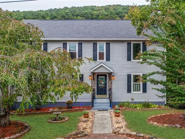 154 Indian Oak Dr, Waleska, GA 30183