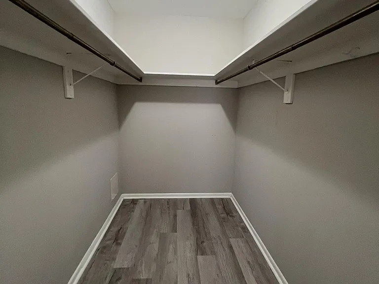 1920 W Lakeview Blvd #1 — Photo 25