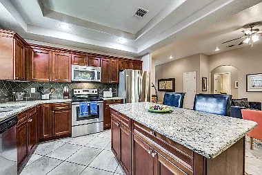 9035 Wellesley Manor Dr — Photo 16