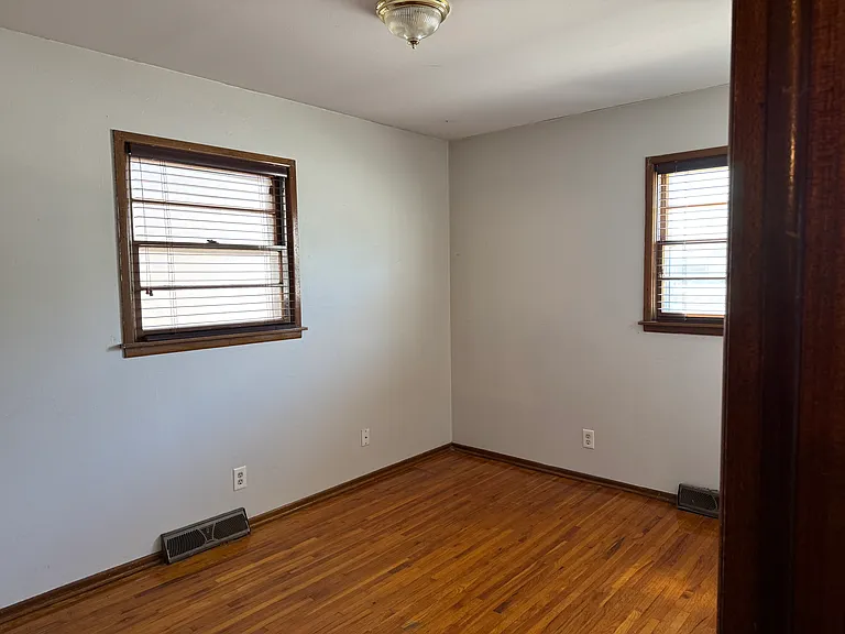 8001 E Morris St — Photo 7