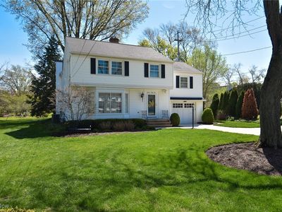 1165 Clague Rd, Westlake, OH, 44145