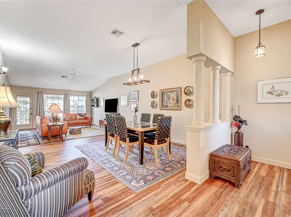 5105 Kingsbridge Dr, Las Vegas, NV 89130