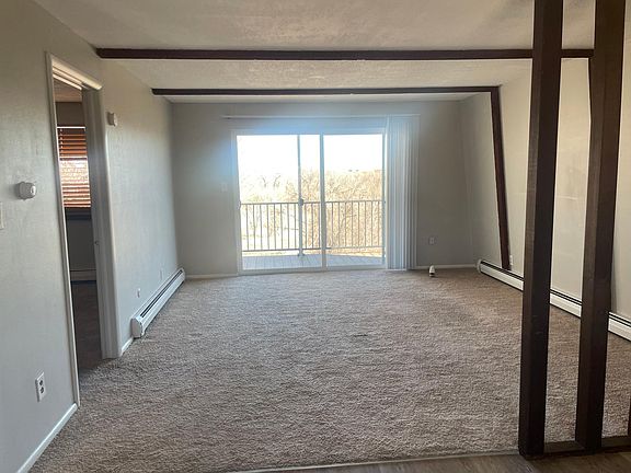 2nd image of 4100 Oak St APT 4
