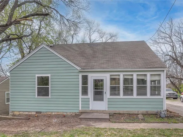 5117 Parkview Ave, Kansas City, KS 66104