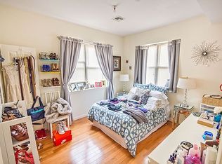 208 S 3rd St APT 5B, Brooklyn, NY 11211